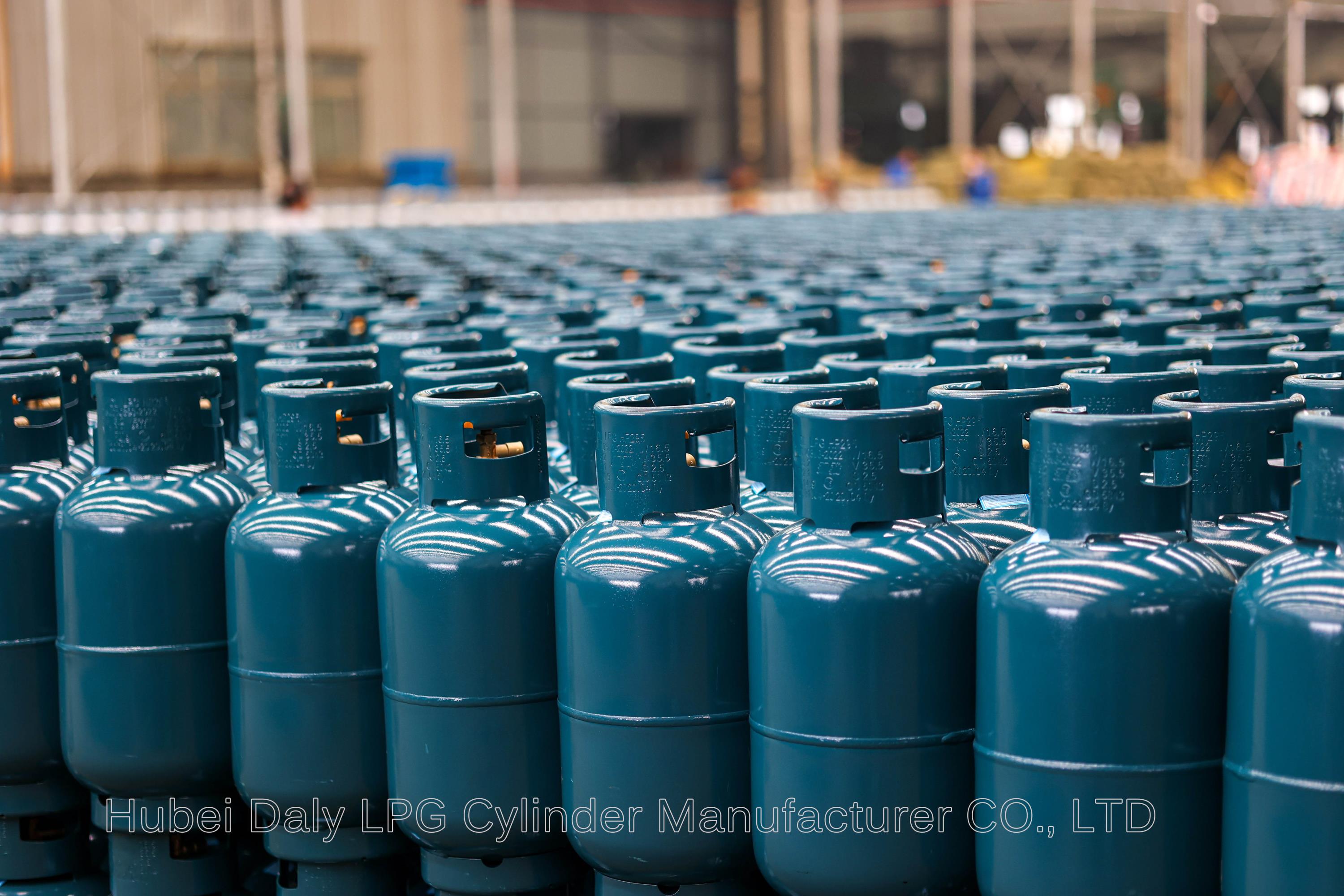Khi cắm trại với xi lanh LPG